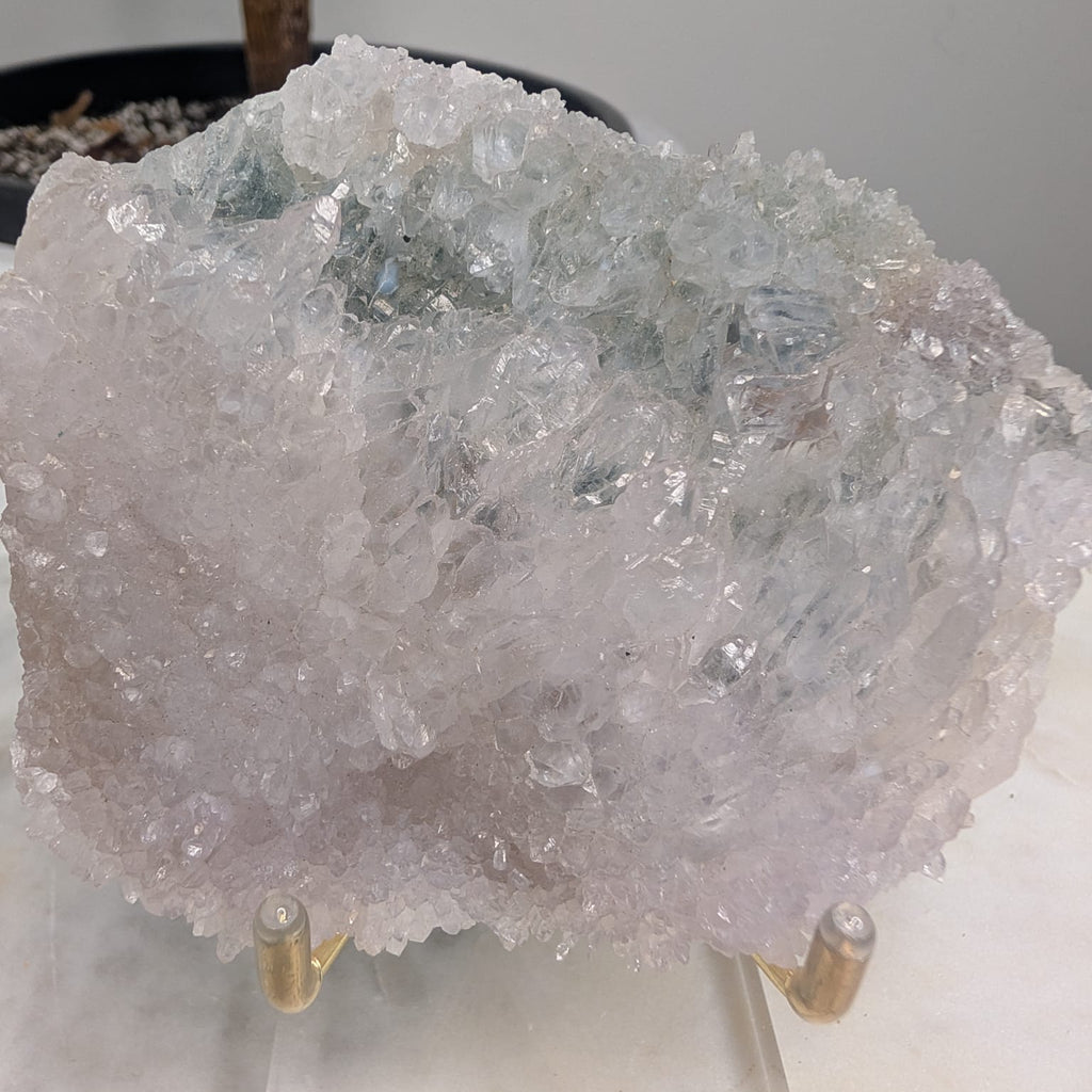 Zeolite on stand