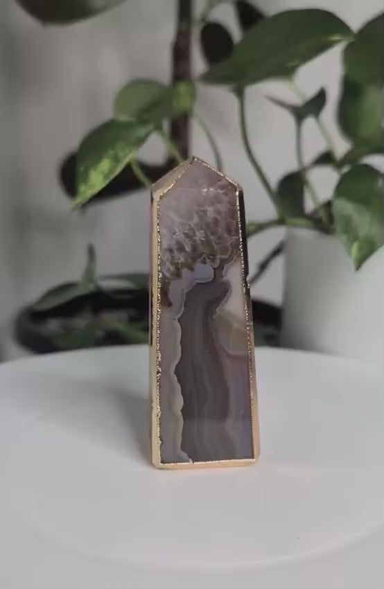 Agate Obelisk with Gold Edge