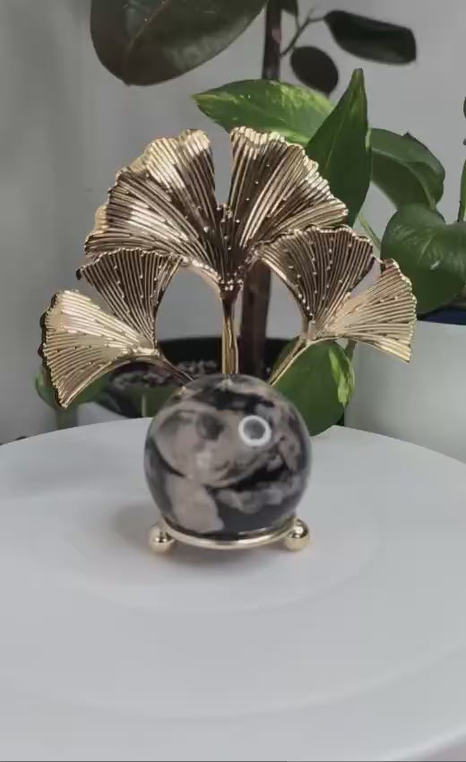 Gold Ginkgo Leaf Sphere Holder